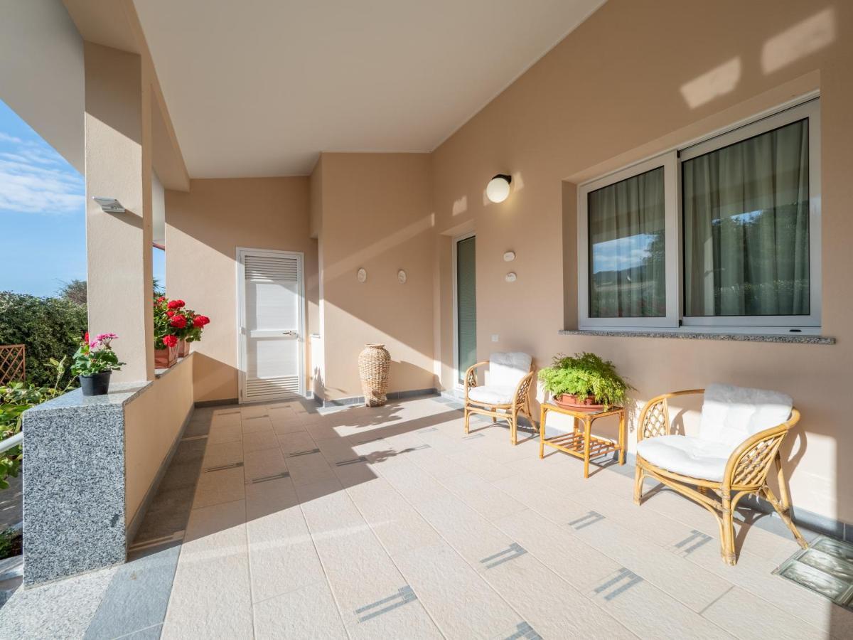 B&B Le Bouganville 卡波特拉 外观 照片